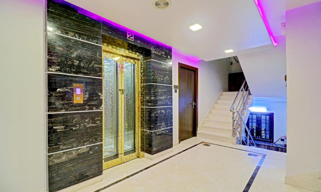 Treebo Orion Sapphire, Beck Bagan Hotel Calcutta Buitenkant foto