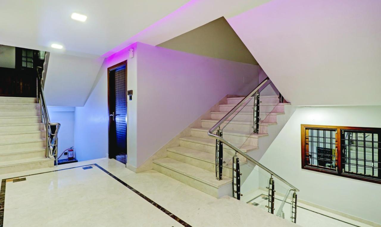 Treebo Orion Sapphire, Beck Bagan Hotel Calcutta Buitenkant foto