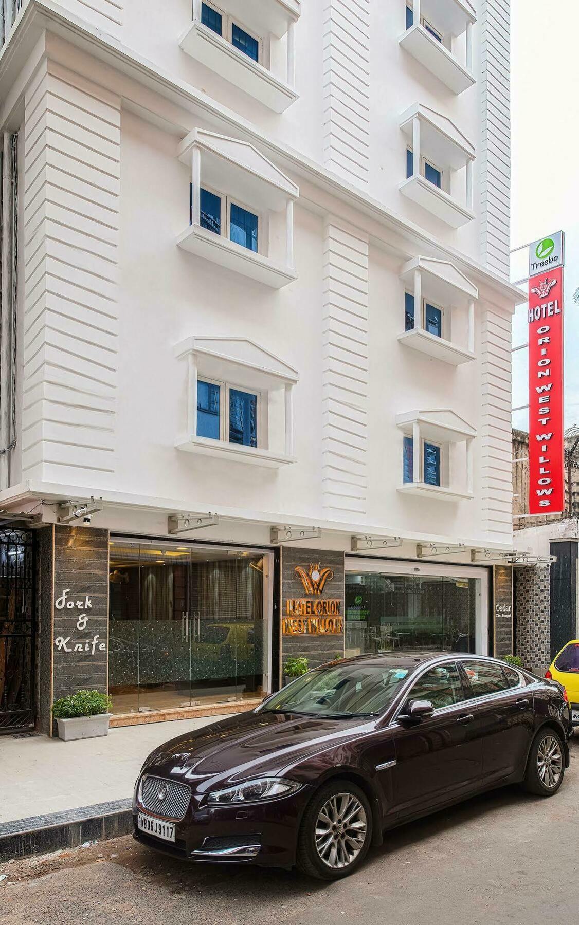 Treebo Orion Sapphire, Beck Bagan Hotel Calcutta Buitenkant foto